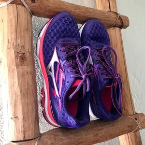 Mizuno Wave Inspire 12